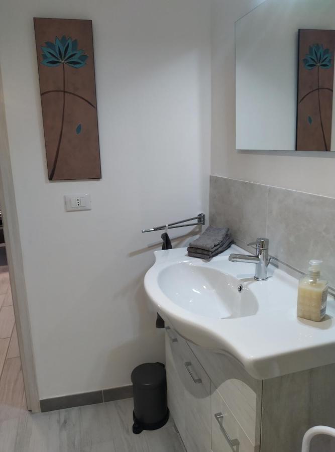 Casa Doris Apartment Montabone ภายนอก รูปภาพ